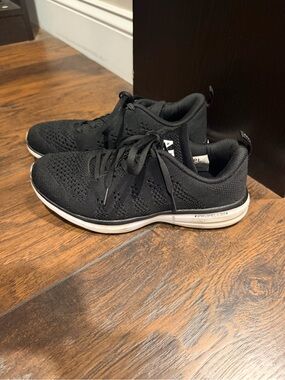 Black Womens Techloom Pro Sneakers